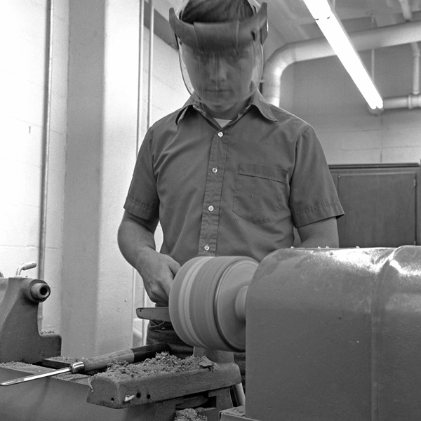1969-1970-IndustrialArts-04.jpg