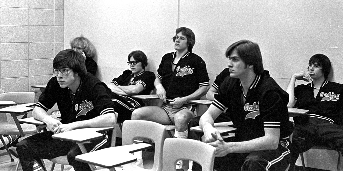 1977-1978-Basketball-02.jpg