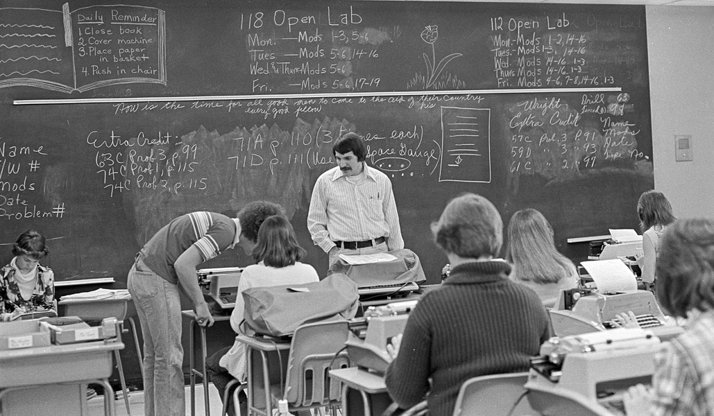 1977-1978-Curr-06.jpg