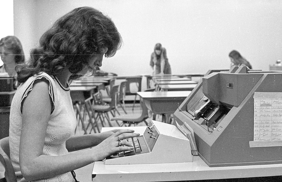 1977-1978-Curr-12.jpg
