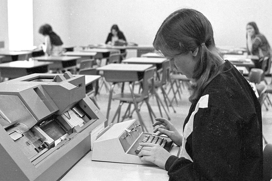 1977-1978-Curr-13.jpg