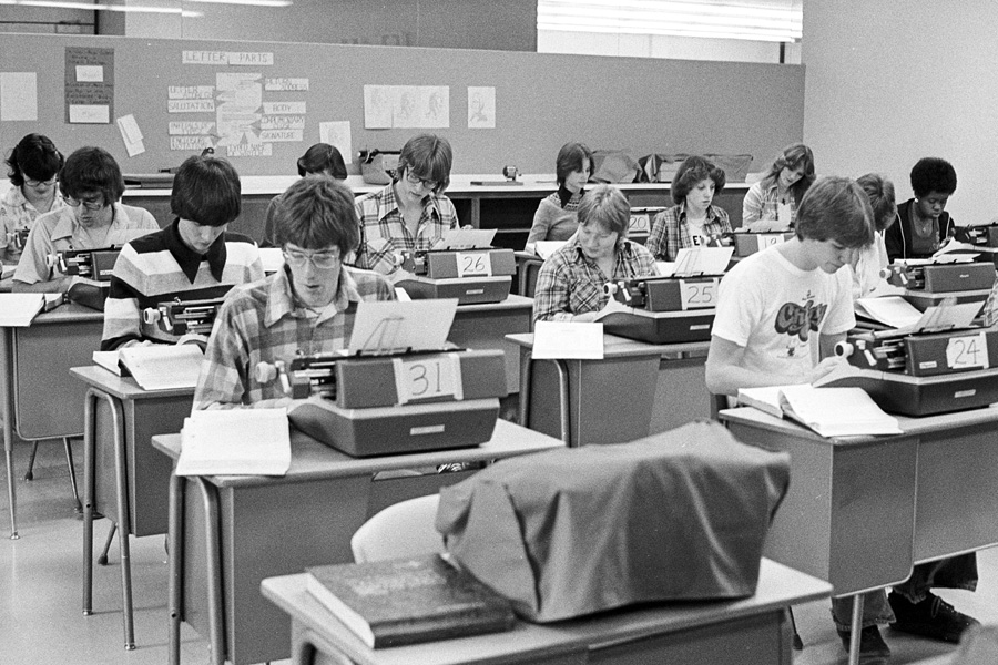 1977-1978-Curr-17.jpg