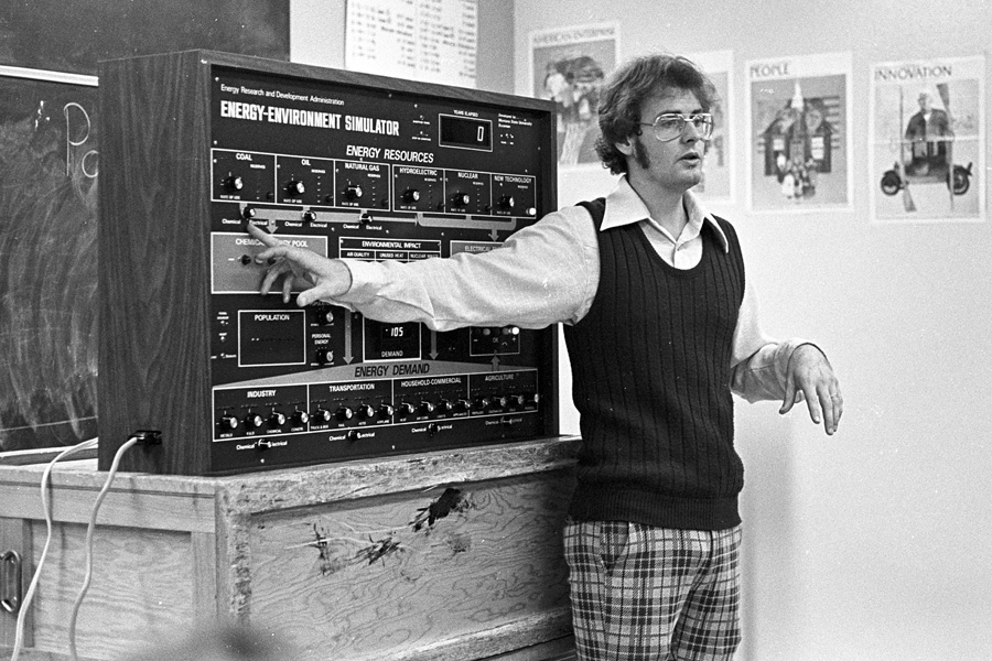 1977-1978-Curr-24.jpg