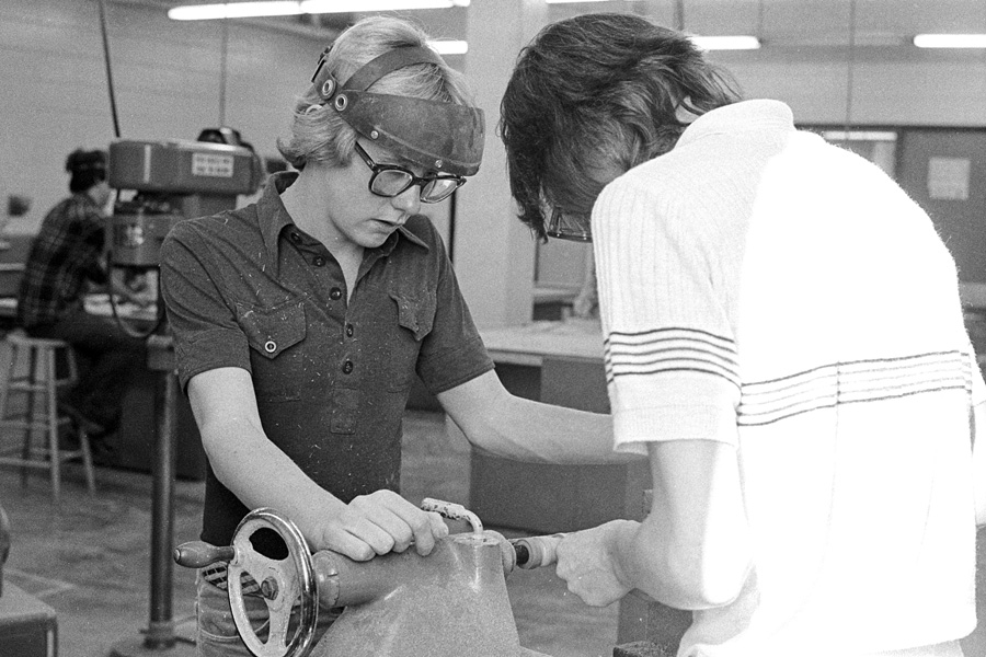 1977-1978-Curr-37.jpg