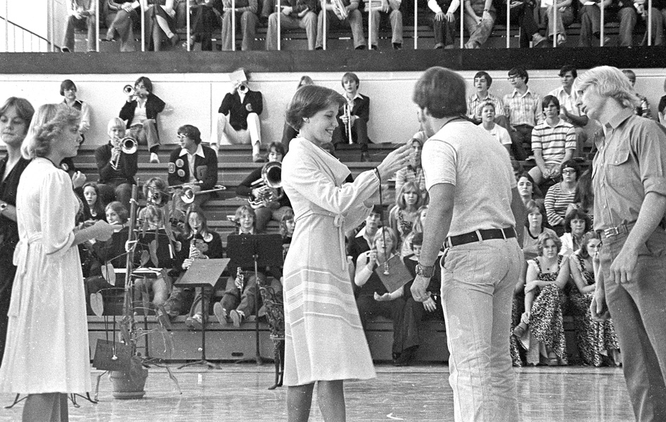 1977-1978-HomecomingAssembly-11.jpg
