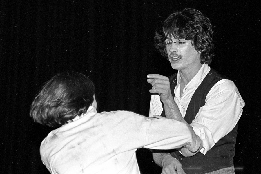 1977-1978-Oliver-39.jpg