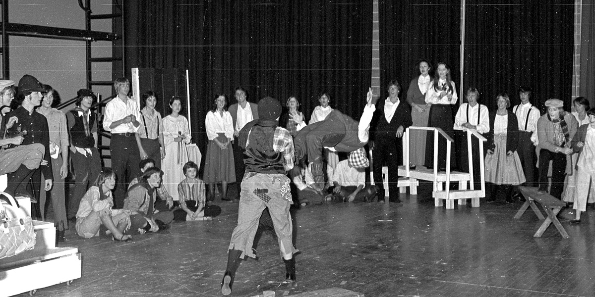 1977-1978-Oliver-70.jpg