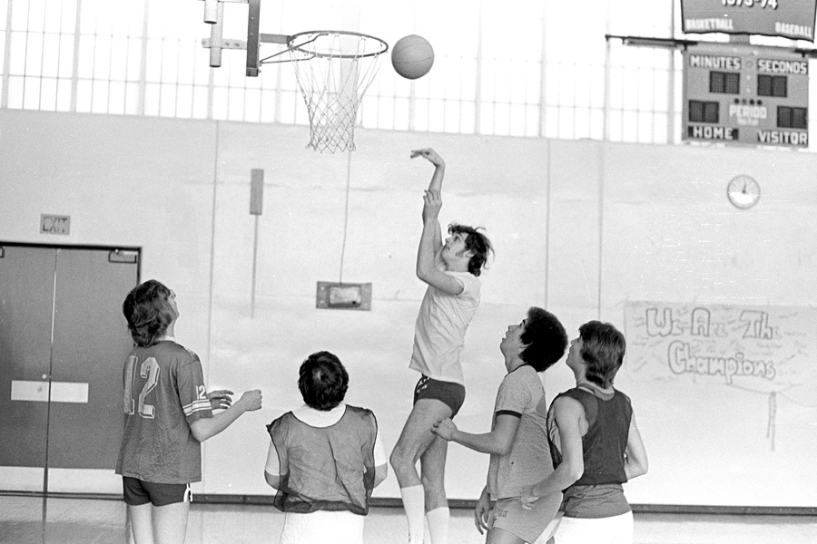1977-1978-PhysEd-02.jpg