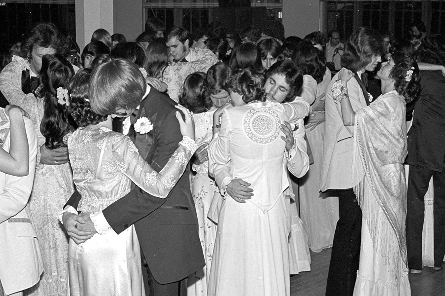 1977-1978-Prom-07.jpg