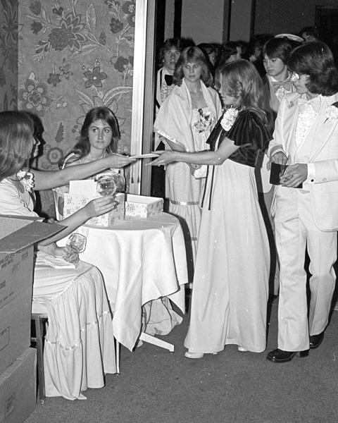 1977-1978-Prom-11.jpg