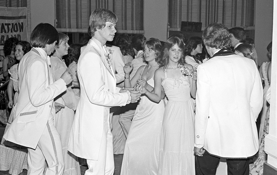 1977-1978-Prom-18.jpg