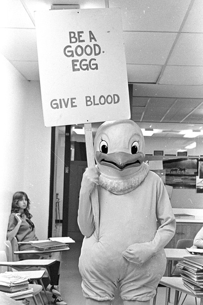 1977-1978-Stuco-BloodDrive-04.jpg