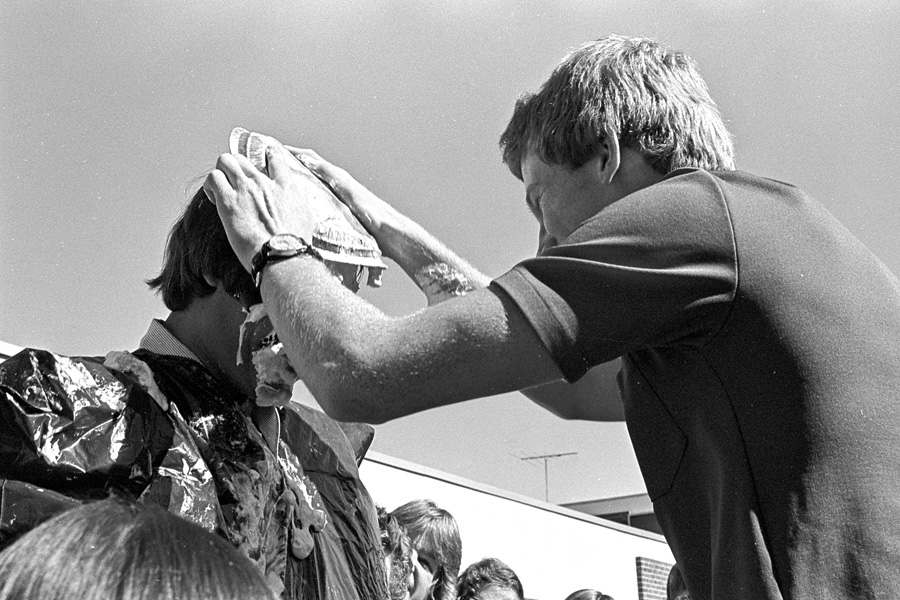 1977-1978-Stuco-PieThrow-17.jpg