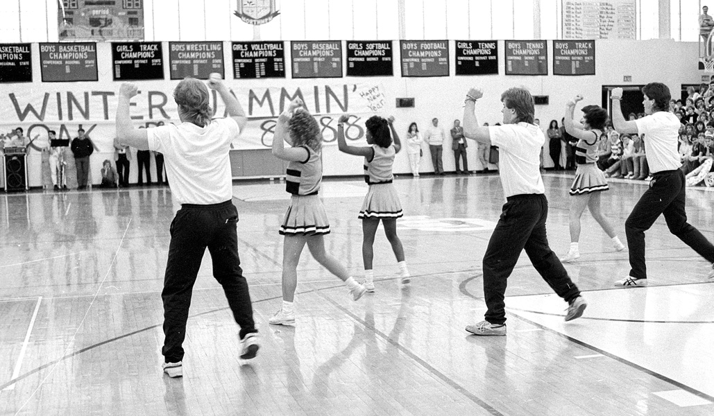 1987-1988-ChristmasAssembly-25.jpg