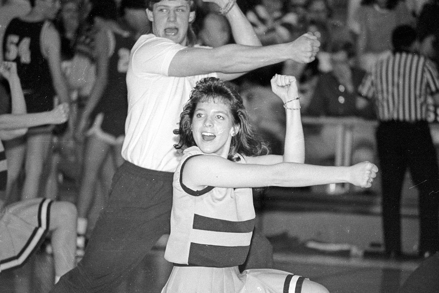 1987-1988-CourtwarmingQueen-14.jpg