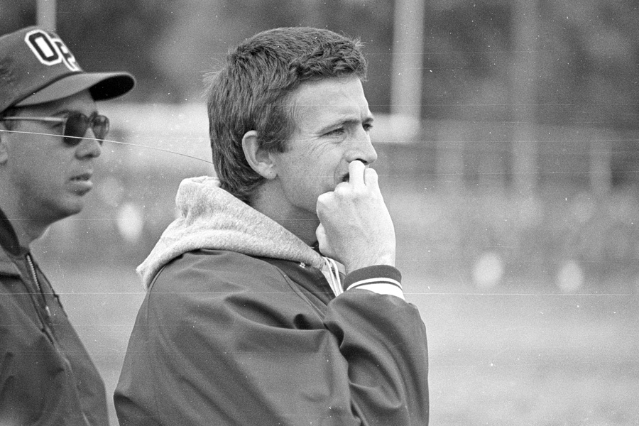 1987-1988-Football-09.jpg