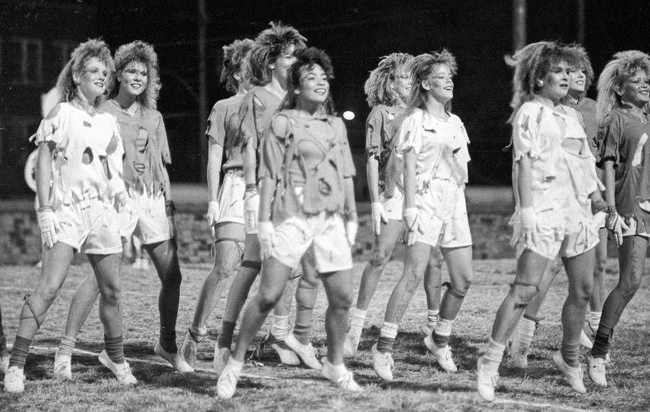 1987-1988-Football-25.jpg