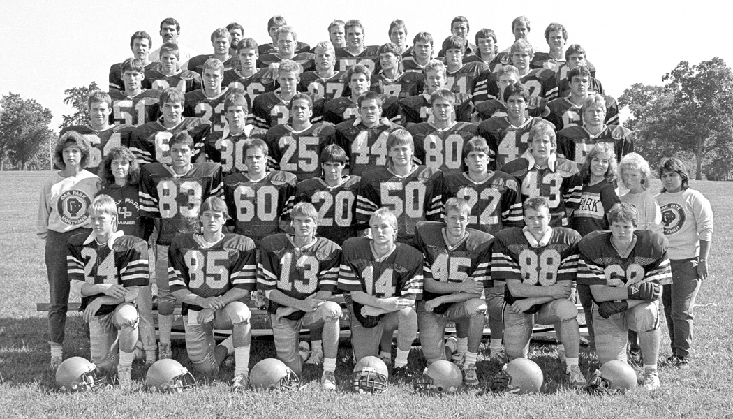 1987-1988-Football-32.jpg