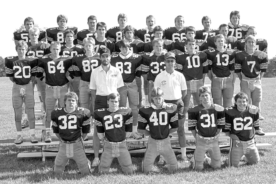 1987-1988-Football-35.jpg