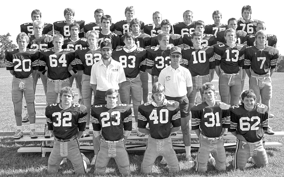 1987-1988-Football-37.jpg