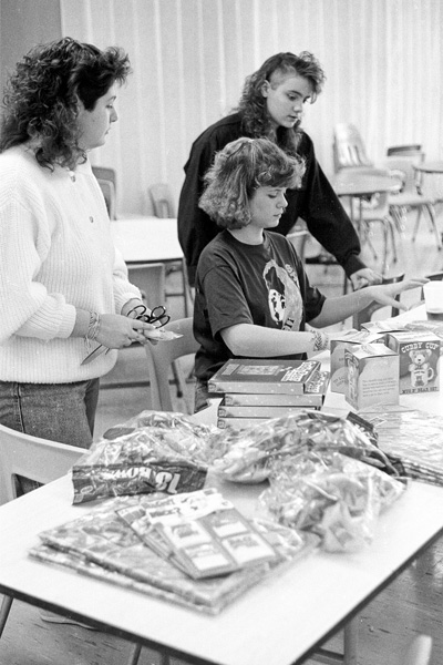 1987-1988-HonorSociety-01.jpg