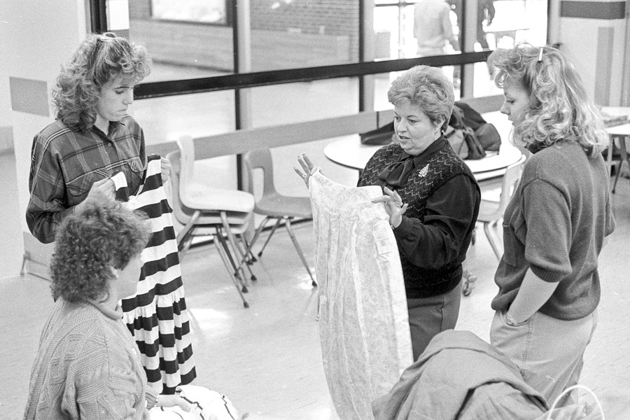 1987-1988-HonorSociety-06.jpg