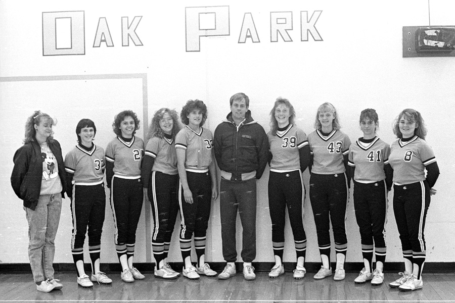 1987-1988-Softball-01.jpg