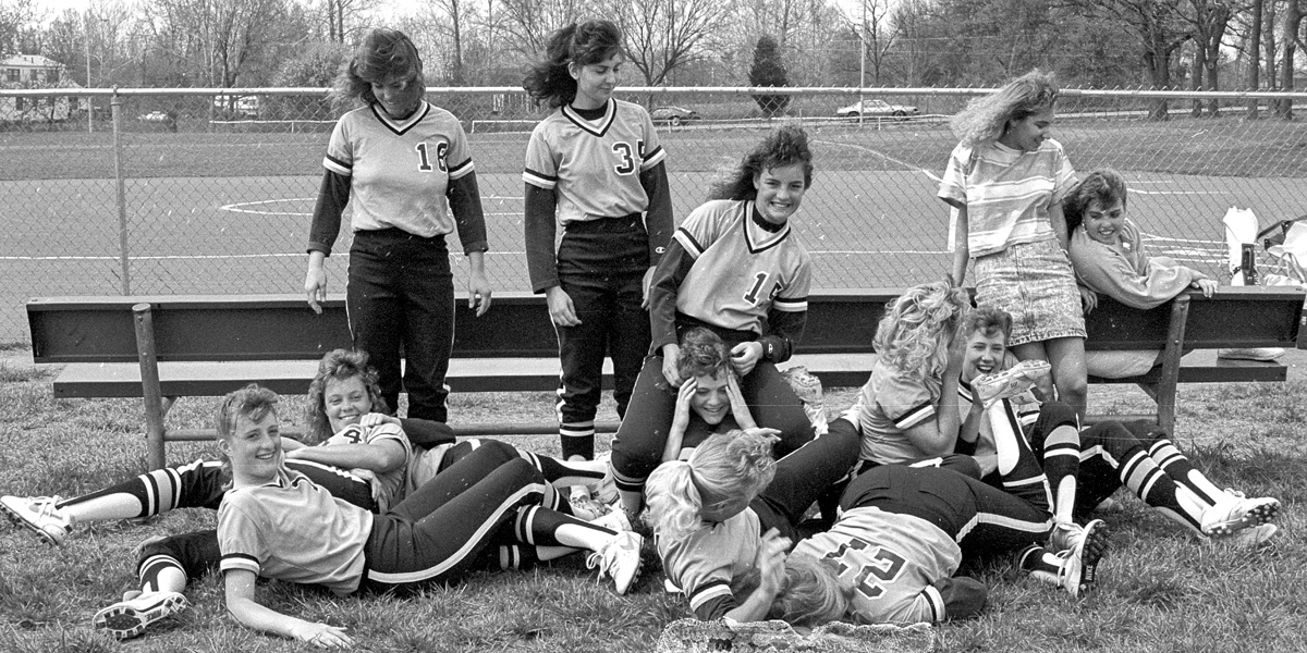 1987-1988-Softball-09.jpg