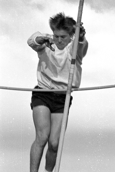 1987-1988-Track-20.jpg