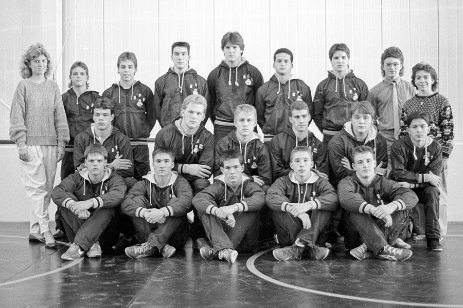 1987-1988-Wrestling-02.jpg