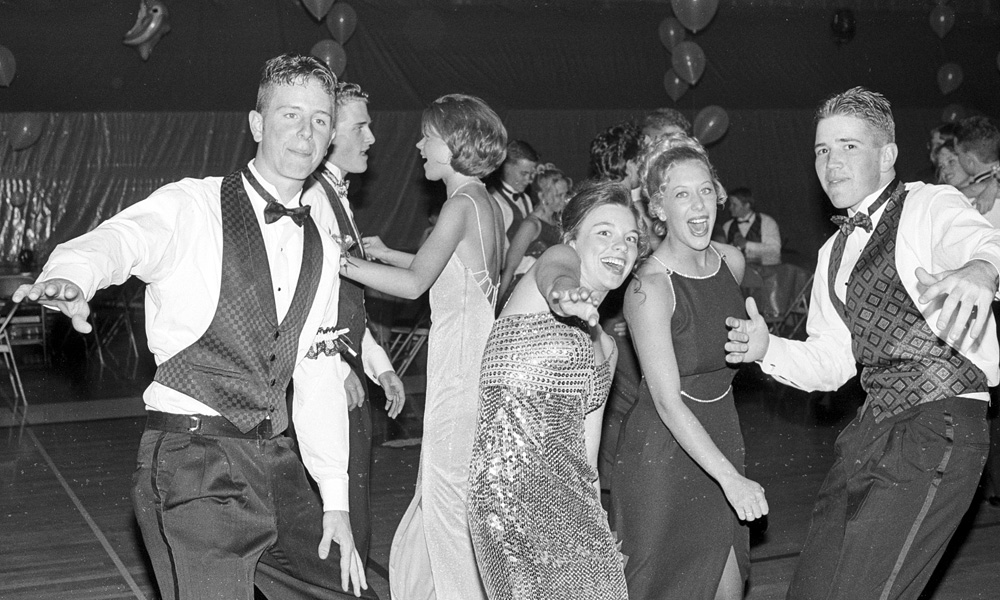 1996-1997-Prom-08.jpg