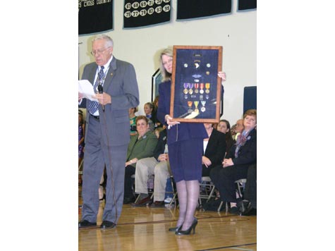 2005-2006-AlumniHallOfFame-12.jpg